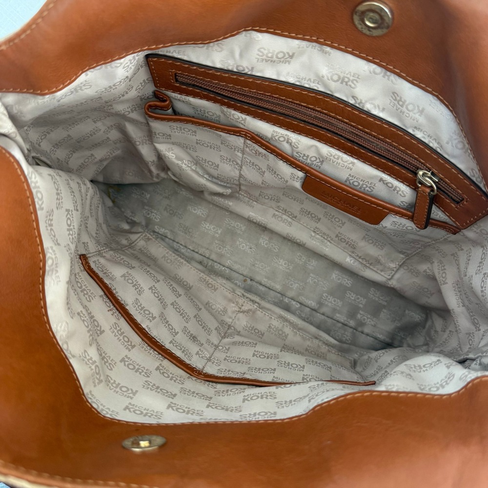 Michael Kors Monogram Canvas Tote Bag Beige Tan Leather Trim Gold Hardware - Picture 7 of 9